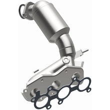 Load image into Gallery viewer, Magnaflow 11-15 Toyota Sienna 3.5L Direct Fit Converter
