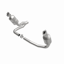 Load image into Gallery viewer, MagnaFlow Conv DF 04 Dakota 3.7/4.7 2WD
