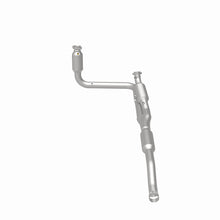 Load image into Gallery viewer, MagnaFlow 2002 Dodge Ram 1500 5.9L California Grade CARB Compliant Direct-Fit Catalytic Converter
