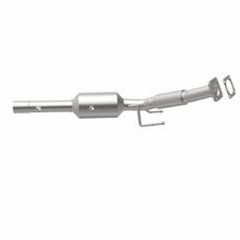 Load image into Gallery viewer, MagnaFlow California Grade CARB Compliant Converter Direct Fit 05-09 Volkswagen Jetta L5 2.5L
