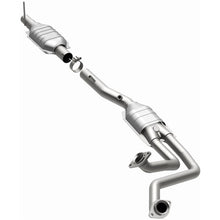 Load image into Gallery viewer, MagnaFlow Conv DF 96 Ford F-150 4.9L I-6
