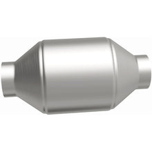 Load image into Gallery viewer, MagnaFlow Conv Univ 5inch Spun Met. 2.25inch C/C
