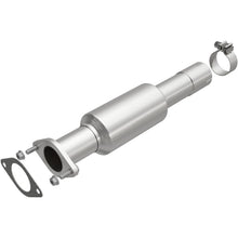 Load image into Gallery viewer, Magnaflow 12-13 Chevrolet Impala 3.6L Direct Fit Converter
