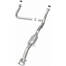 Load image into Gallery viewer, MagnaFlow Conv DF 00-05 Blazer 4WD 4.3L
