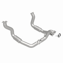 Load image into Gallery viewer, Magnaflow 11-17 Ford F-250 Super Duty 6.2L Direct Fit Converter
