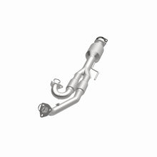Load image into Gallery viewer, Magnaflow 04-09 Nissan Quest 3.5L Direct Fit Converter
