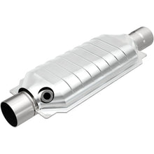 Load image into Gallery viewer, MagnaFlow Conv Univ 2.5 Single O2 Boss
