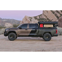 Load image into Gallery viewer, Fabtech 2022 Toyota Tundra 4WD Front Dirt Logic 2.5 Reservoir Coilovers 3in - Pair
