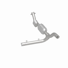 Load image into Gallery viewer, MagnaFlow Conv DF 97-98 Ford F-150 Pickup 4.2L P/S 4WD
