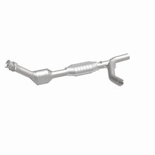 Load image into Gallery viewer, MagnaFlow Conv DF 01-03 Ford E150 4.2L Passenger Side
