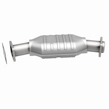 Load image into Gallery viewer, MagnaFlow Conv DF GM 75 79
