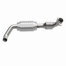 Load image into Gallery viewer, MagnaFlow Catalytic Converter DF 04-06 F-150 Pickup 5.4L 2WD D/S
