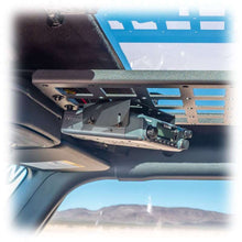 Load image into Gallery viewer, Turn Offroad Molle Rugged Radio Mount | MP-RRM
