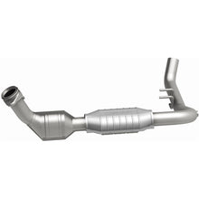 Load image into Gallery viewer, MagnaFlow Conv DF 99-02 Expedition 5.4L 4wd
