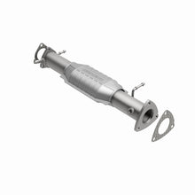 Load image into Gallery viewer, MagnaFlow Conv DF 96-97 GM S10 Pickup 4.3L
