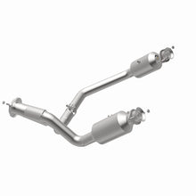 Load image into Gallery viewer, MagnaFlow 19-24 Ram 1500 5.7L OEM Grade Federal/EPA Compliant Direct-Fit Catalytic Converter
