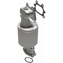 Load image into Gallery viewer, Magnaflow 04-07 Saturn Vue 3.5L Direct Fit Converter
