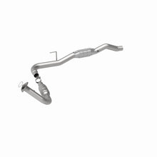 Load image into Gallery viewer, MagnaFlow Conv DF GM 01-02 2500 Driver Side 6L
