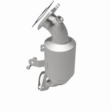 Load image into Gallery viewer, Magnaflow 14-16 Ram ProMaster 1500/2500/3500 V6 3.6L CARB Compliant DirectFit Catalytic Converter
