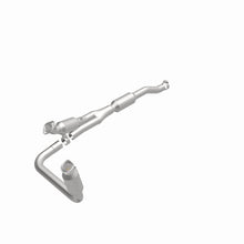 Load image into Gallery viewer, MagnaFlow 2002 Dodge Ram 1500 5.9L California Grade CARB Compliant Direct-Fit Catalytic Converter
