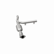 Load image into Gallery viewer, MagnaFlow Conv DF 01-04 Ford F-150 4.2L 2wd

