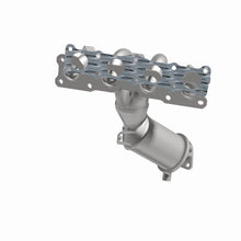 Load image into Gallery viewer, MagnaFlow 06-08 Hyundai Sonata 2.4L Direct Fit CARB Compliant Manifold Catalytic Converter
