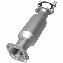 Load image into Gallery viewer, Magnaflow 07-09 Hyundai Santa Fe 3.3L Direct Fit Converter
