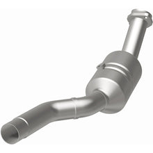 Load image into Gallery viewer, Magnaflow 07-09 Jaguar XK 4.2L Direct Fit Converter
