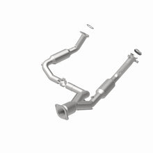 Load image into Gallery viewer, MagnaFlow Conv Direct Fit 07-09 Chevy Trailblazer SS 6.0L V8
