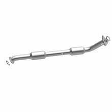 Load image into Gallery viewer, Magnaflow 13-17 Lexus LX570 5.7L Direct Fit Converter
