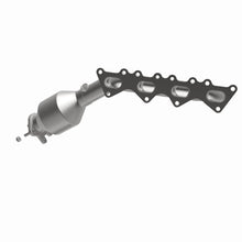 Load image into Gallery viewer, Magnaflow 2009 Hyundai Genesis 4.6L Direct Fit Converter
