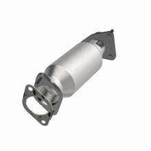 Load image into Gallery viewer, Magnaflow 05-17 Nissan Frontier 4.0L Direct Fit Converter
