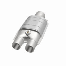 Load image into Gallery viewer, MagnaFlow Conv Univ 3inch/2inch Single/dual w/ O2
