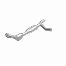 Load image into Gallery viewer, MagnaFlow Conv DF 01-03 Ford E150 4.2L Passenger Side
