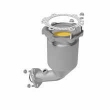 Load image into Gallery viewer, Magnaflow 2004 Nissan Quest CARB Compliant Direct Fit Cat Converter
