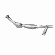 Load image into Gallery viewer, MagnaFlow Conv DF 99-02 Expedition 5.4L 4wd

