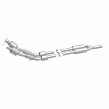 Load image into Gallery viewer, Magnaflow 12-13 Volkswagen Passat 3.6L Direct Fit Converter
