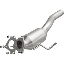 Load image into Gallery viewer, Magnaflow 04-06 Volkswagen Touareg 3.2L Direct Fit Converter
