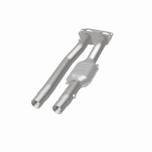 Load image into Gallery viewer, MagnaFlow Conv DF 96-97 7.4L 3500 Truck Rear
