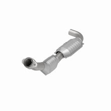 Load image into Gallery viewer, MagnaFlow Conv DF 00-01 Ford F-150 4.6L 2wd

