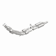 Load image into Gallery viewer, Magnaflow 2006 Volkswagen Passat 3.6L Direct Fit Converter
