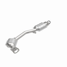 Load image into Gallery viewer, MagnaFlow Conv DF 99-05 Subaru Forester/96-97 &amp; 99-05 Impreza/01-03 Legacy/00-05 Outback Front/Rear
