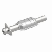 Load image into Gallery viewer, MagnaFlow Conv DF 92-94 GM S10 Blazer Bravada
