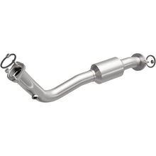 Load image into Gallery viewer, Magnaflow 13-15 Toyota RAV4 2.5L Direct Fit Converter
