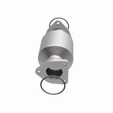 Load image into Gallery viewer, Magnaflow 10-13 Acura MDX 3.7L Direct Fit Converter
