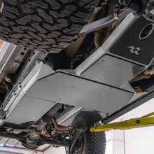 Load image into Gallery viewer, Rugged Ridge 18-23 Jeep Wrangler JLU 4dr Alum. Skid Plate for Gas Tank/Exhaust - Tex. Blk Rugged Ridge
