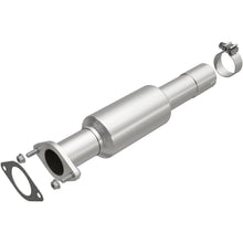 Load image into Gallery viewer, Magnaflow 12-13 Chevrolet Impala 3.6L Direct Fit Converter
