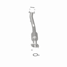 Load image into Gallery viewer, Magnaflow 13-16 Toyota RAV4 2.5L Direct Fit Converter
