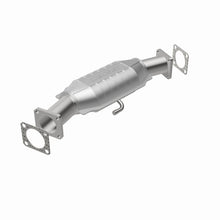 Load image into Gallery viewer, MagnaFlow Conv DF GM 78 81
