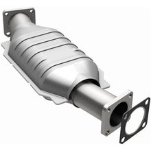 Load image into Gallery viewer, MagnaFlow Conv DF GM 75 79
